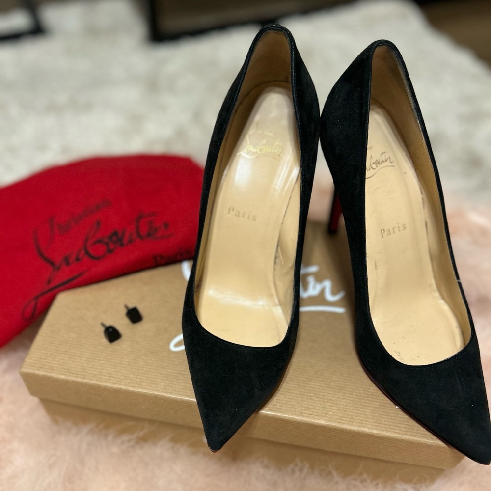 SOLD Christian Louboutin Pigalle 100 Veau Velours